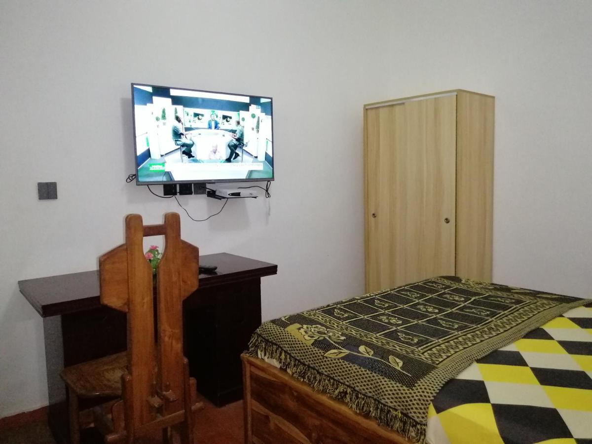 Marys Guest House Lomé Kültér fotó